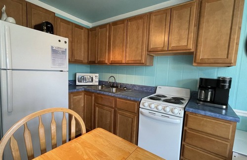 Hatteras Condo | 34 Sailing In A Gale Studio Bedroom Condo by RedAwning