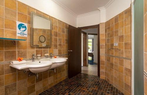 Mahe Island Apartment | 340 Degrees Mountain View Apartments