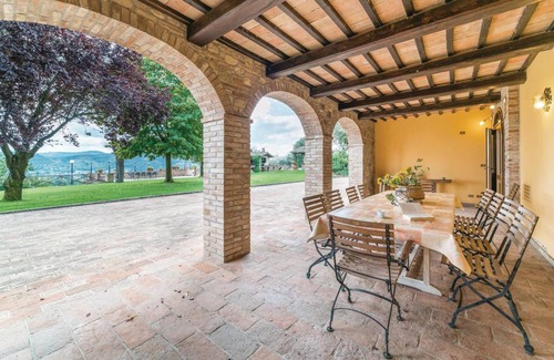 Torgiano House | 340 m² House ∙ 5 bedrooms ∙ 10 guests