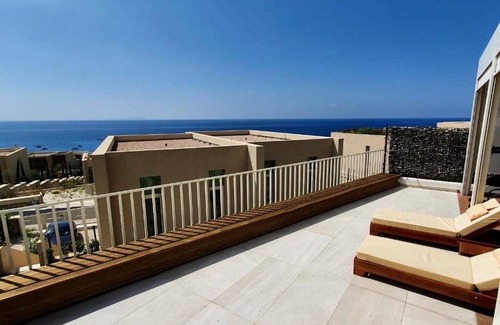 Jala Villa | 340 m² Villa ∙ 4 bedrooms ∙ 9 guests