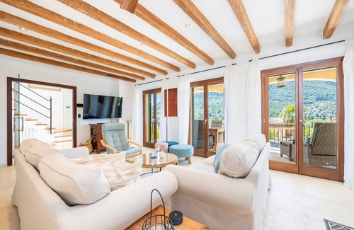 Valldemossa Villa | 340 m² Villa ∙ 4 bedrooms ∙ 6 guests
