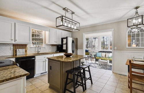 Clearwater House | 34039 Monterray Avenue - Clearwater