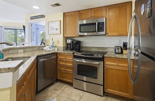 Palmetto Dunes Villa | 3426 Villamare - 2 New Oceanfront Pools - Ocean Views, Spa Like Bathrooms w/Fitness, & More!