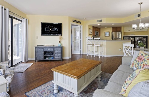 Palmetto Dunes Villa | 3426 Villamare - 2 New Oceanfront Pools - Ocean Views, Spa Like Bathrooms w/Fitness, & More!