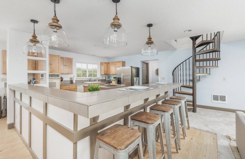 Pacific City House | 343 m² House ∙ 5 bedrooms ∙ 12 guests