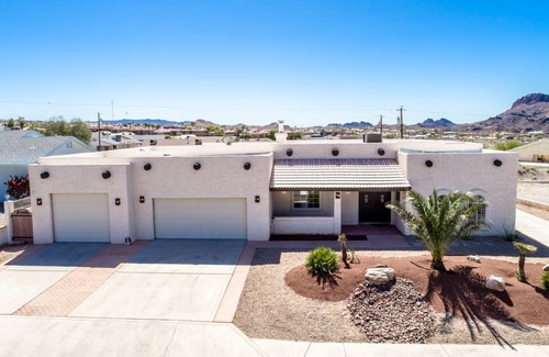 Lake Havasu City House | 344 m² House ∙ 6 bedrooms ∙ 23 guests