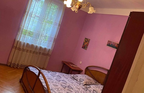 Tsqneti Hotel | 35 Arsena St