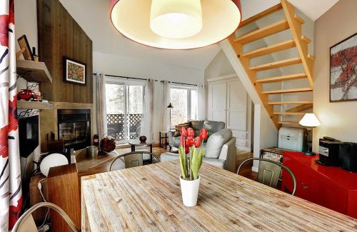 Stoneham Apartment | 35 chemin du Hameau 43