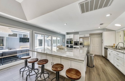 Palmetto Dunes House | 35 Full Sweep, Great for Large Groups, Pool, Game Room, Free Golf, Pickleball Perks