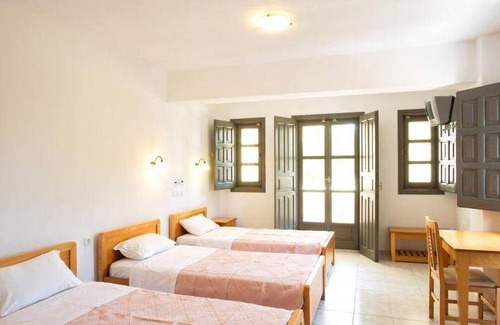 Agia Paraskevi Apartment | 35 m² Apartment ∙ 4 guests