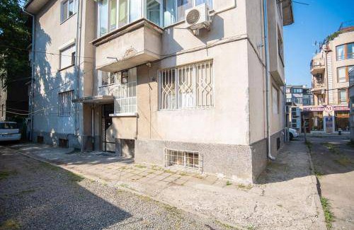 Burgas Center Apartment | 35 m² Apartment ∙ 1 bedroom ∙ 2 guests