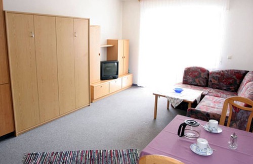 Immenstaad am Bodensee Apartment | 35 m² Apartment ∙ 3 guests