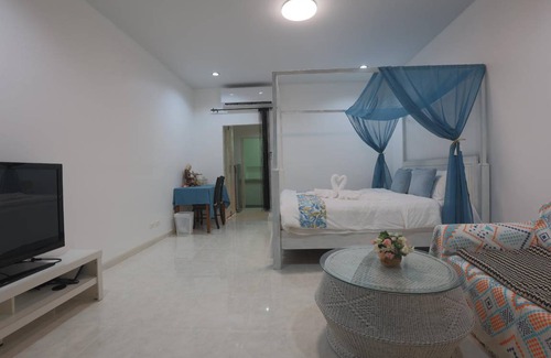Chalong House | 35 m² Bungalow ∙ 1 bedroom ∙ 2 guests