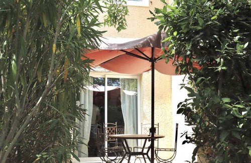 Saint-Just House | 35 m² Gîte ∙ 1 bedroom ∙ 2 guests