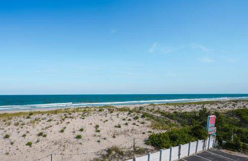 North Beach Haven Hotel | 35 m² Hotel ∙ 4 guests