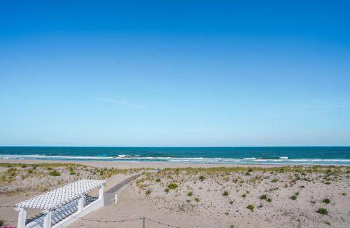 North Beach Haven Hotel | 35 m² Hotel ∙ 4 guests