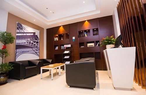 Jingkou District Hotel | 35 m² Hotel ∙ 2 bedrooms ∙ 2 guests