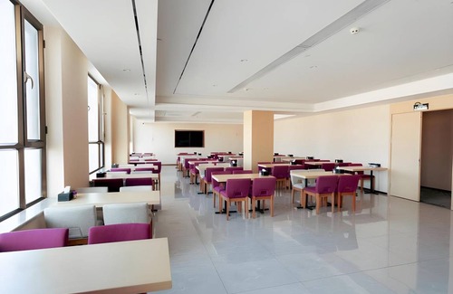 Kashgar Hotel | 35 m² Hotel ∙ 2 bedrooms ∙ 3 guests
