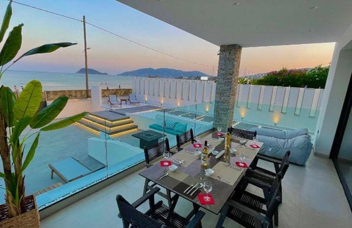 Laganas Hotel | 35 m² Hotel ∙ 3 bedrooms ∙ 10 guests