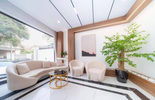 Hang Trong Hotel | 35 m² Hotel ∙ 3 guests