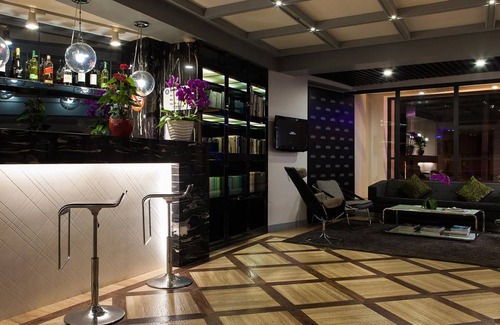 Jing'an Hotel | 35 m² Hotel ∙ 4 guests