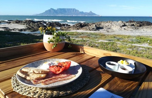 Bloubergstrand Hotel | 35 m² Hotel ∙ 2 guests