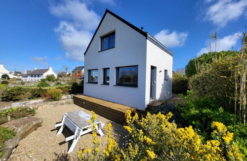 Poulgoazec House | 35 m² House ∙ 1 bedroom ∙ 3 guests