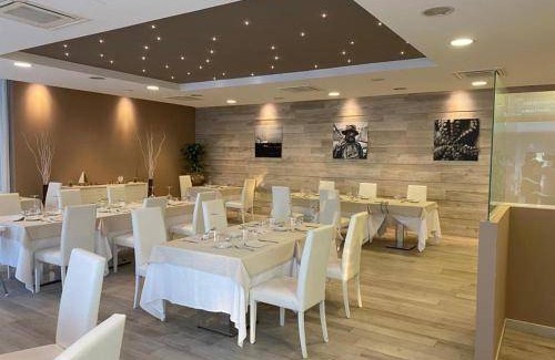 Roseto degli Abruzzi Hotel | 35 m² Hotel ∙ 4 guests