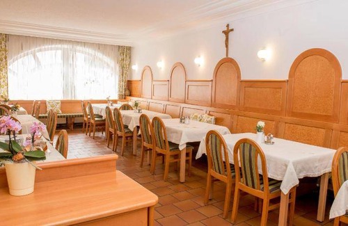 Helfenberg House | 35 m² Motel ∙ 2 guests