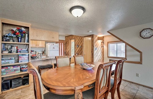 Angel Fire Condo | 350’ from Chile Express lift! High Spd WiFi, Garage Prkng, 60' Flat Screen TV