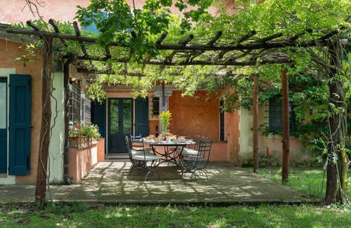 San Casciano dei Bagni Villa | 350 m² Villa ∙ 7 bedrooms ∙ 14 guests