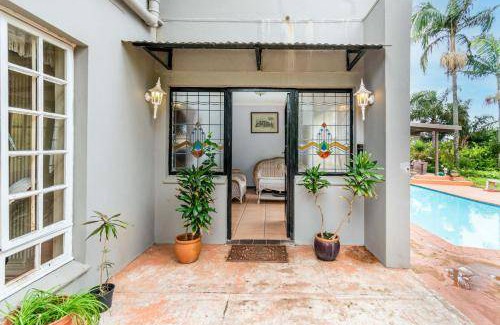 Umhlali Beach Bed & Breakfast | 350 m² Bed and breakfast ∙ 5 bedrooms ∙ 19 guests
