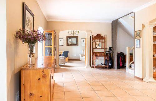 Umhlali Beach Bed & Breakfast | 350 m² Bed and breakfast ∙ 5 bedrooms ∙ 19 guests