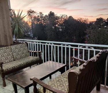 Murree Hotel | 350 m² Hotel ∙ 4 guests