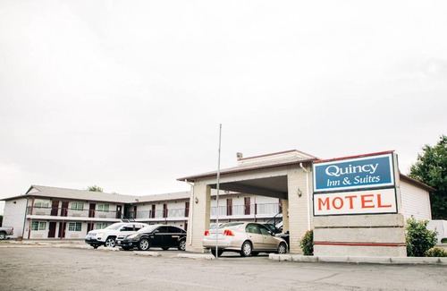Quincy House | 350 m² Motel ∙ 4 guests