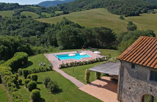 Casale Marittimo Villa | 350 m² Villa ∙ 6 bedrooms ∙ 13 guests