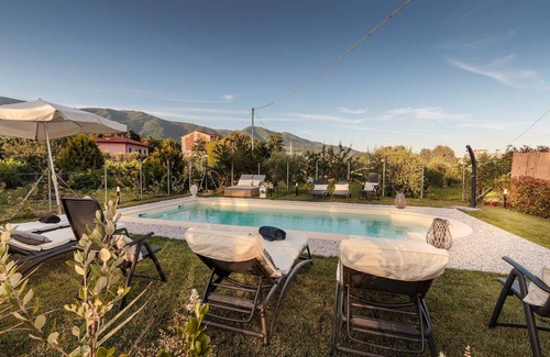 Marlia Villa | 350 m² Villa ∙ 5 bedrooms ∙ 10 guests