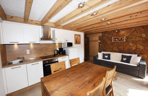 La Clusaz Apartment | 350m from the ski lifts, parking, in the village of La Clusaz