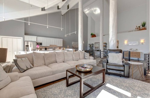 Park Meadows House | 353 m² House ∙ 5 bedrooms ∙ 12 guests