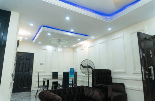 Enugu Apartment | 355 m² Apartment ∙ 3 bedrooms ∙ 6 guests