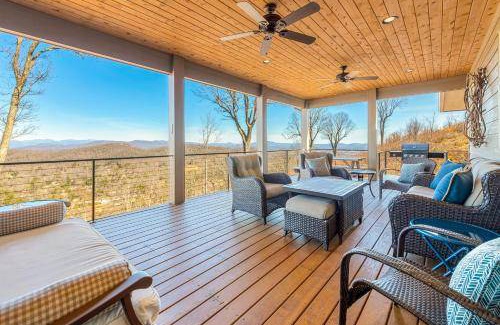 Laurel Park House | 355 m² House ∙ 4 bedrooms ∙ 8 guests