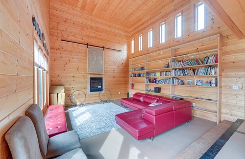 Ridgeway House | 357 m² House ∙ 4 bedrooms ∙ 8 guests