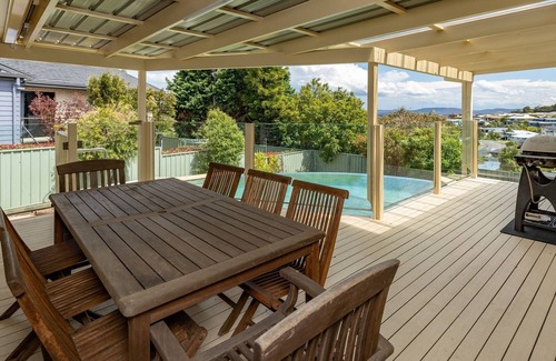 Forster House | 36 Churchill, Relax for your next family holiday in this quiet street near beautiful One Mile Beach.