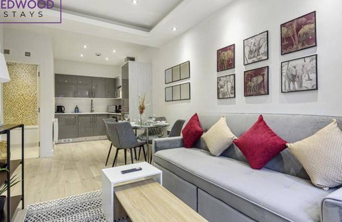 Rushmoor District Apartment | 36 m² Apartment ∙ 4 guests