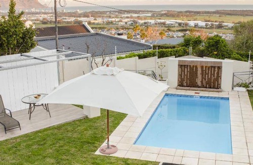 Heldervue Bed & Breakfast | 36 m² Bed and breakfast ∙ 127 guests