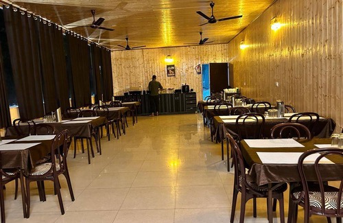 Sitapur Hotel | 36 m² Hotel ∙ 2 guests