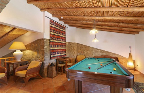 Loule House | 360 m² Finca ∙ 7 bedrooms ∙ 14 guests