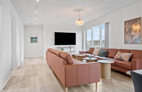Hjarbæk House | 360 m² House ∙ 7 bedrooms ∙ 24 guests