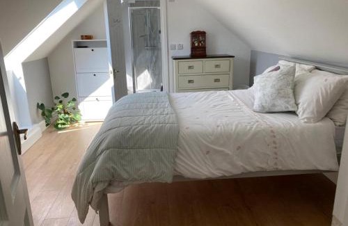 Dungarvan House | 360 Mitchell Stay House