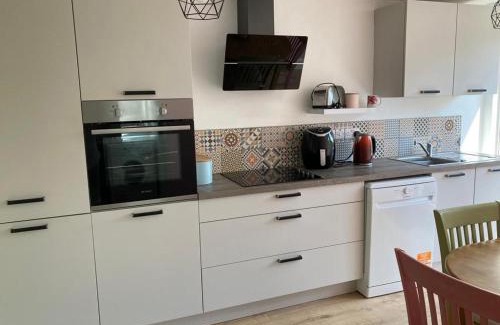 Dungarvan House | 360 Mitchell Stay House